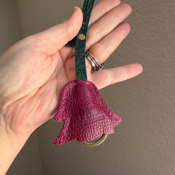 Portland Leather goods store exclusive rose purse flair - Picture 2 of 2